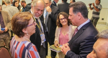 Goiás amplia ações para fortalecer pesquisa científica e inovação